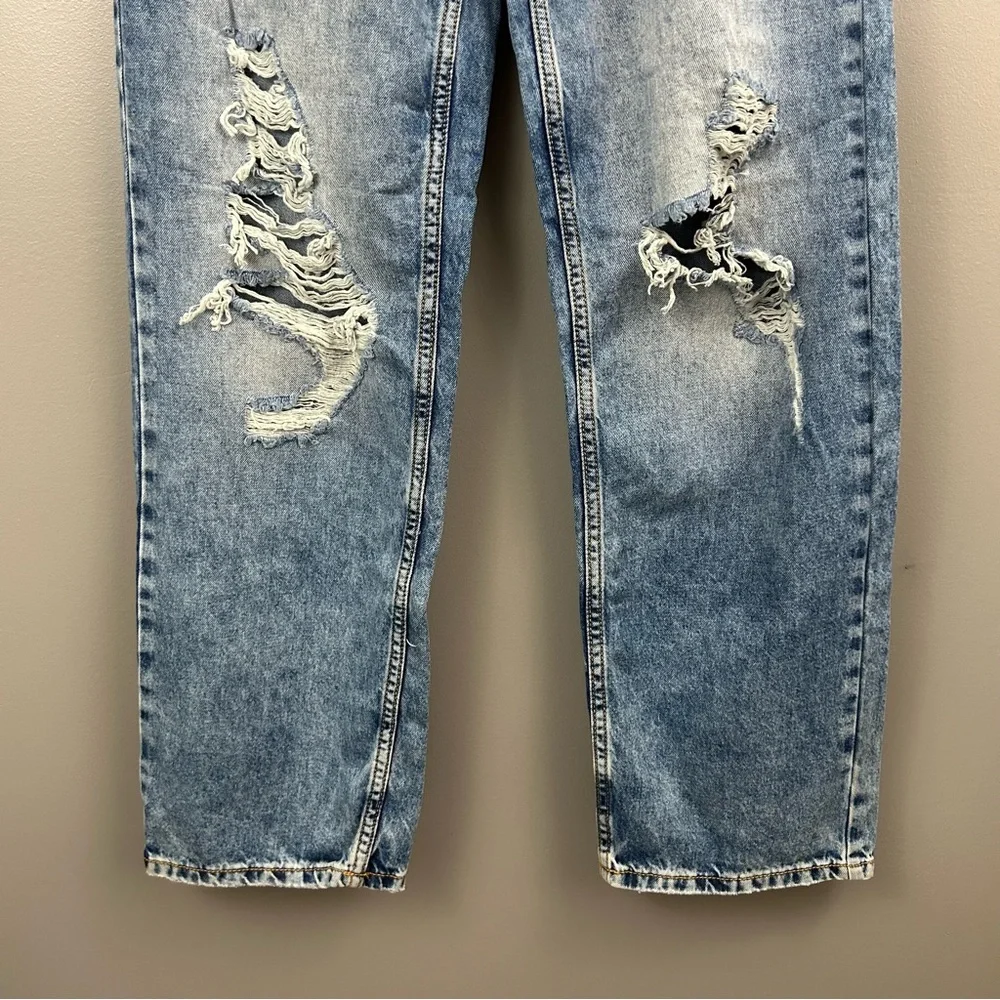 NWT Love Culture Wide Leg Distressed Celine Jeans Size 28 - Picture 3 of 11